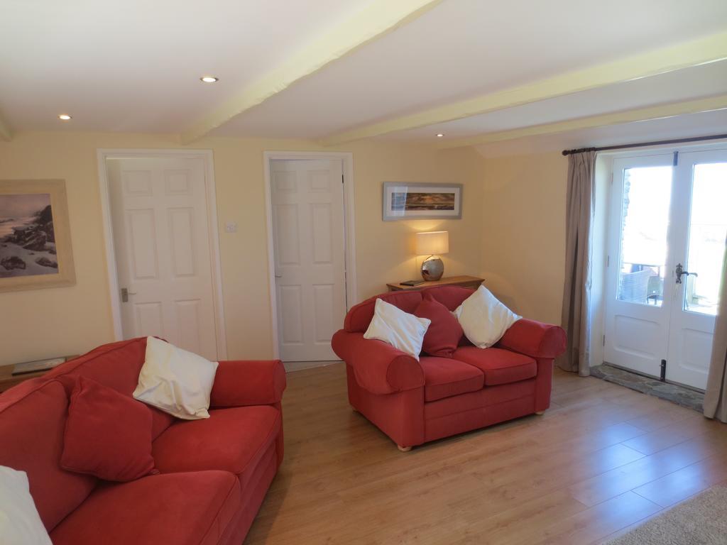 Courtyard Farm Cottages Mill End 博斯卡斯尔 外观 照片