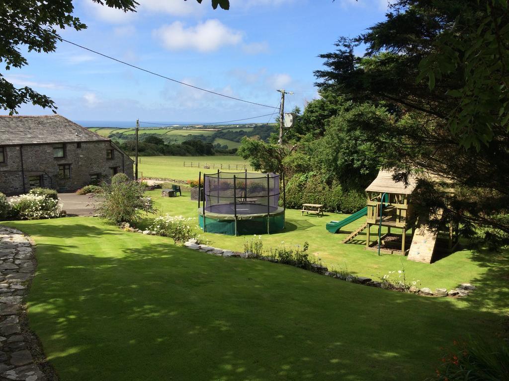 Courtyard Farm Cottages Mill End 博斯卡斯尔 外观 照片